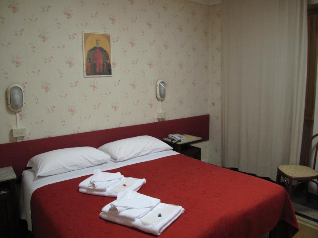 Albergo Fiorentino Sansepolcro Quarto foto